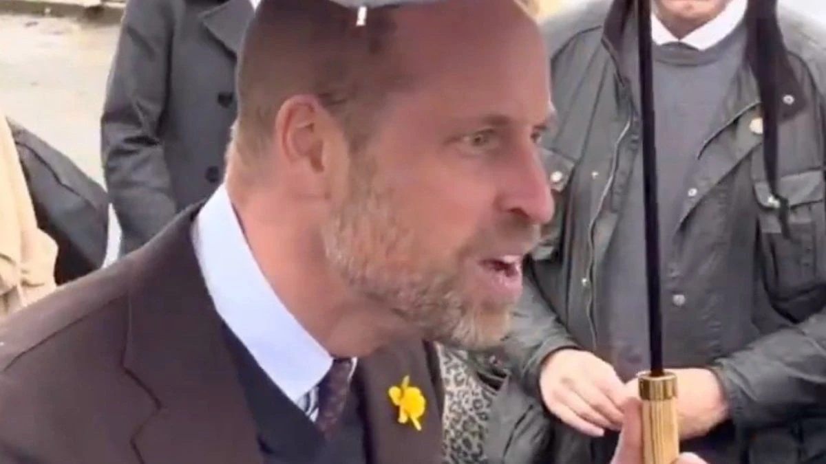 Prens William'ın Galatasaray Taraftarıyla Eğlenceli Diyaloğu Sosyal Medyada Gündem Oldu