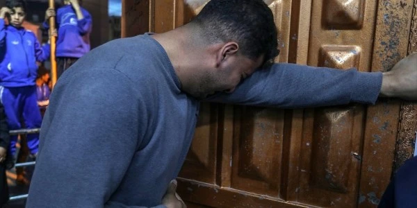 Gazze'de can kaybı 72 bin 585'e yükseldi; enkaz altı felaketi