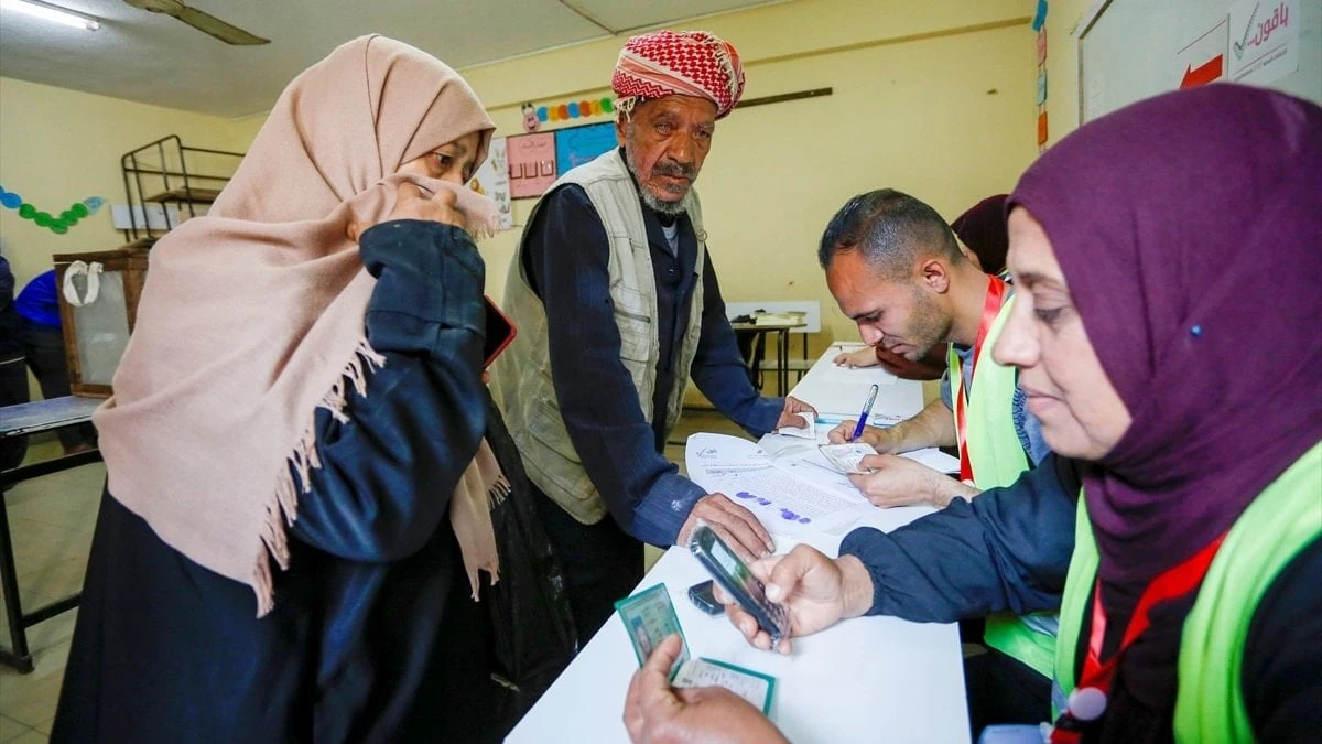 Gazze saldırılarının ardından ilk kez: Filistin'de seçim heyecanı