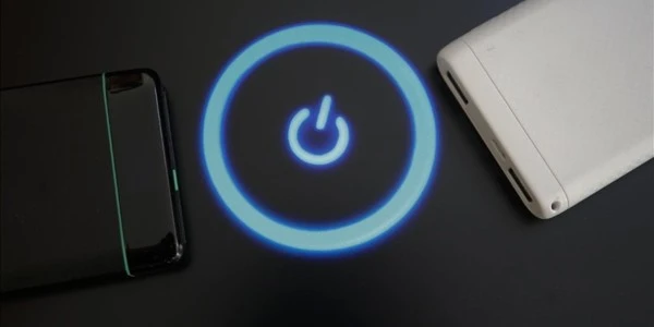 Uçakta powerbank dönemi değişti: SHGM uçuşta şarjı yasakladı