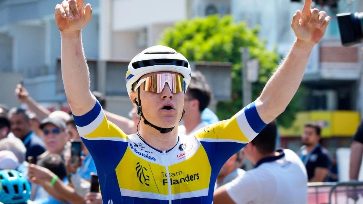 Tom Crabbe: 'Daha fazlasını istiyorum'—TUR 2026'da etap zaferi