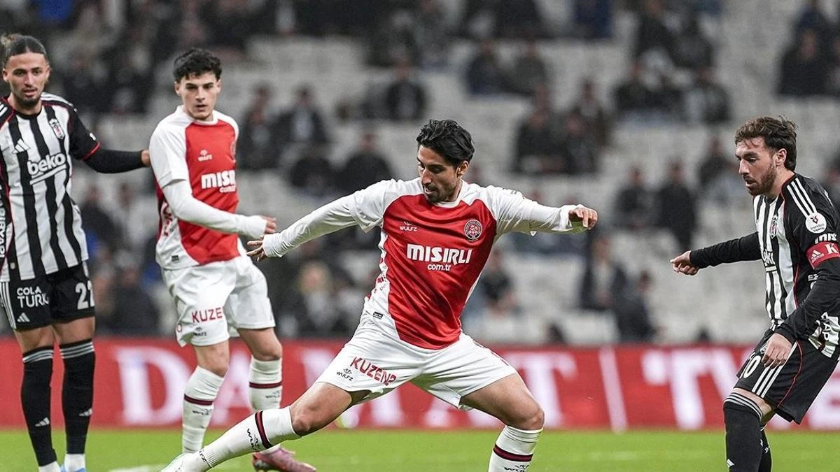 Beşiktaş – Fatih Karagümrük: Tüpraş Stadı'nda kontrollü ve sert mücadele