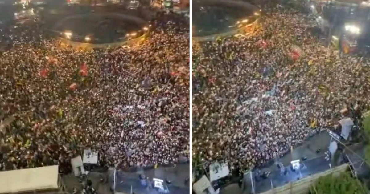 Tahran'da binler meydanlarda: Zafer kutlaması ve uyarı mesajı