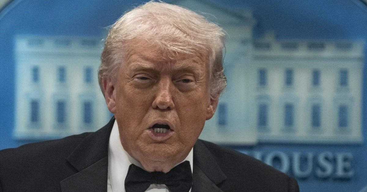 Trump: Merz, İran'ın nükleer silaha sahip olmasını sorun etmiyor