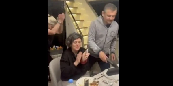 Özgür Özel ve Kurmaylarının Göcek'te Lüks Tekne Eğlencesi Anları