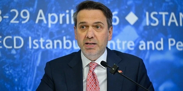 Bayraktar’dan Özgür Özel’e sert yanıt: Bu konuda hiçbir şey bilmiyorsunuz