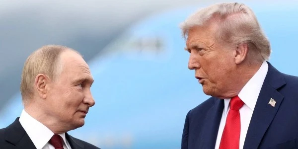 Trump ile Putin telefon görüşmesinde İran ateşkesi ele alındı