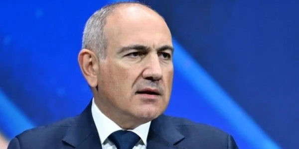 Paşinyan: Hayal dünyamızdan çıkıp gerçekleri görmeliyiz