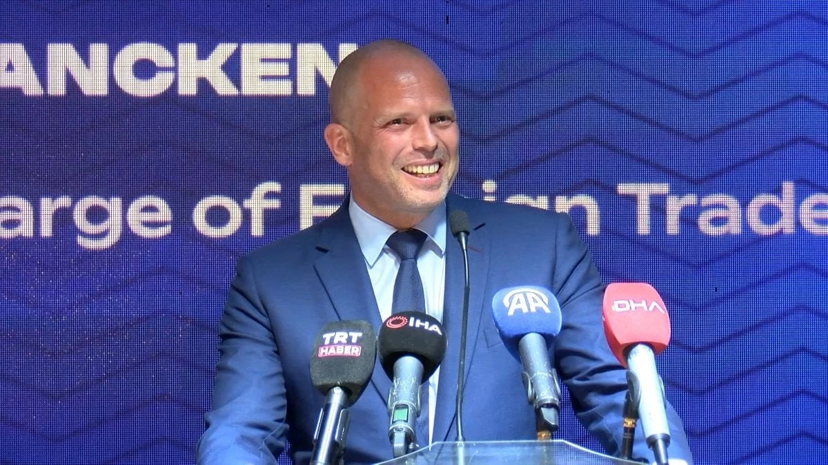 Belçika Savunma Bakanı Francken’den Türk savunma sanayine övgü