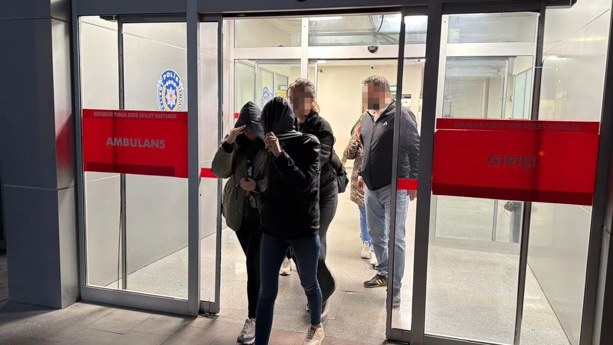 Eskişehir'de Tepebaşı Belediyesi'ne Yolsuzluk Operasyonu İddiaları