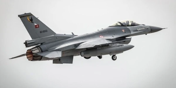 Türkiye'nin F-16 modernizasyonu Yunan medyasında öne çıktı