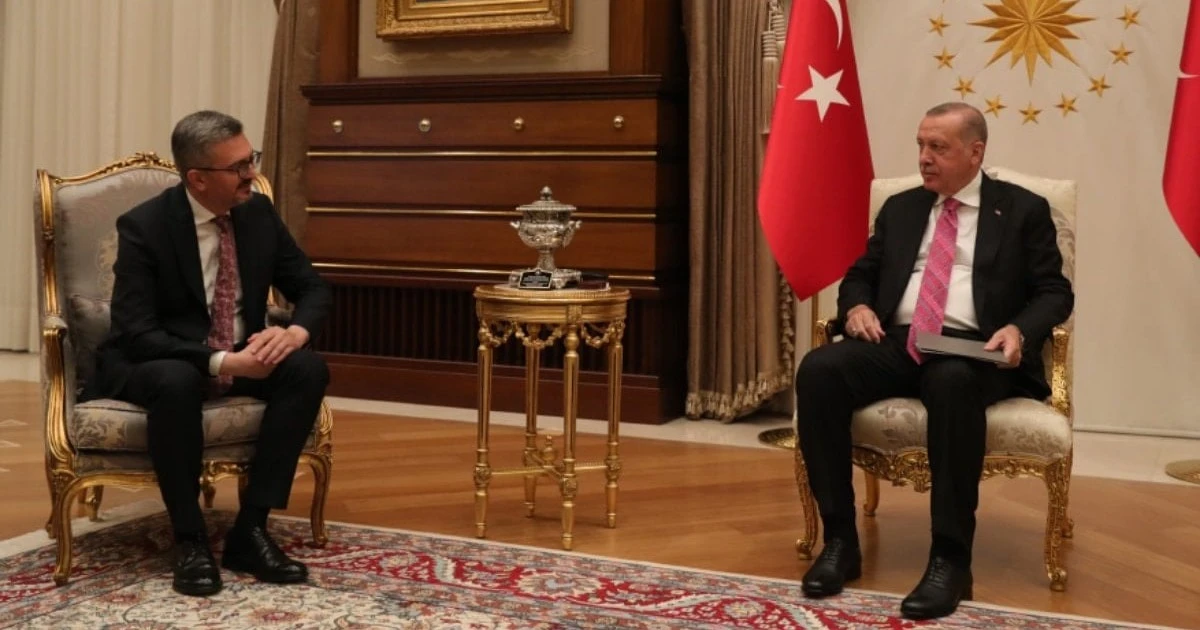 Burhanettin Duran'dan 'İyi ki Erdoğan' paylaşımı: Vizyon ve bağlılık