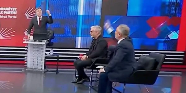 TV100'de canlı sokak köpeği tartışması: Burhan ile Aktaş gerildi