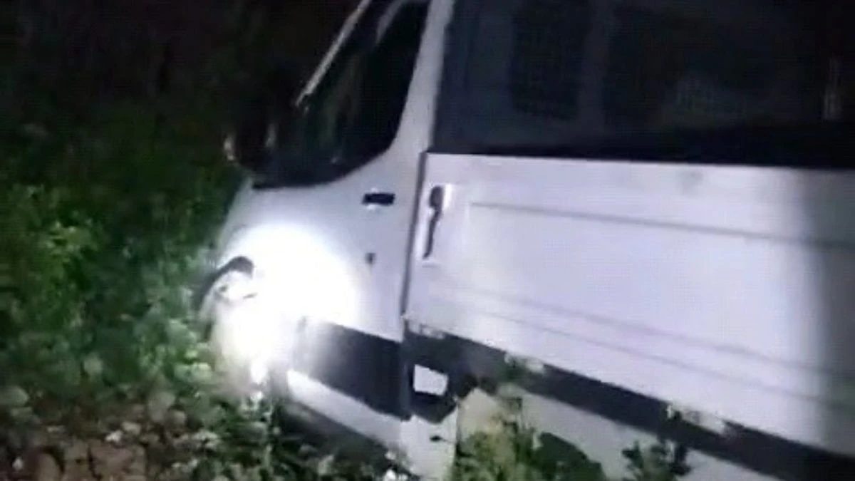 Bursa İnegöl'de kamyonet şarampole uçtu; sürücüye 150 bin lira ceza