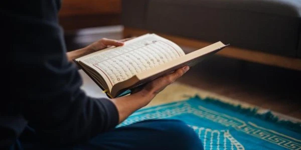 Zilhicce'nin İlk 10 Günü: Tesbihler, Zikirler ve İbadetler