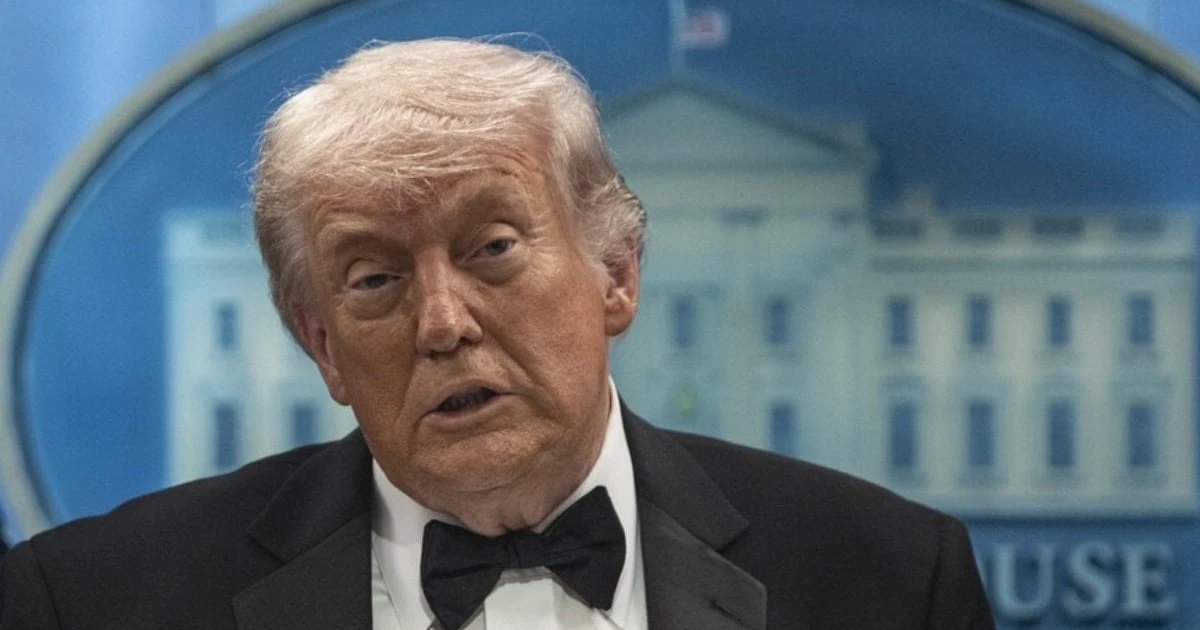 Trump: Hürmüz Boğazı'nda ücretli geçişi kabul etmiyoruz