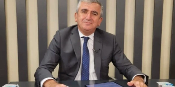 Düzce'nin Akçakoca Belediye Başkanı Fikret Albayrak tutuklandı