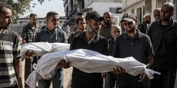 İsrail'in Gazze saldırısında aileden anne, baba ve 1 yaşındaki bebek öldü