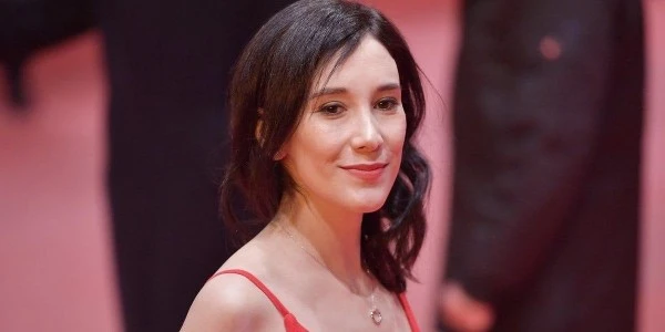 Erotik film yıldızı Sibel Kekilli sessizce evlendi, gelinliğiyle