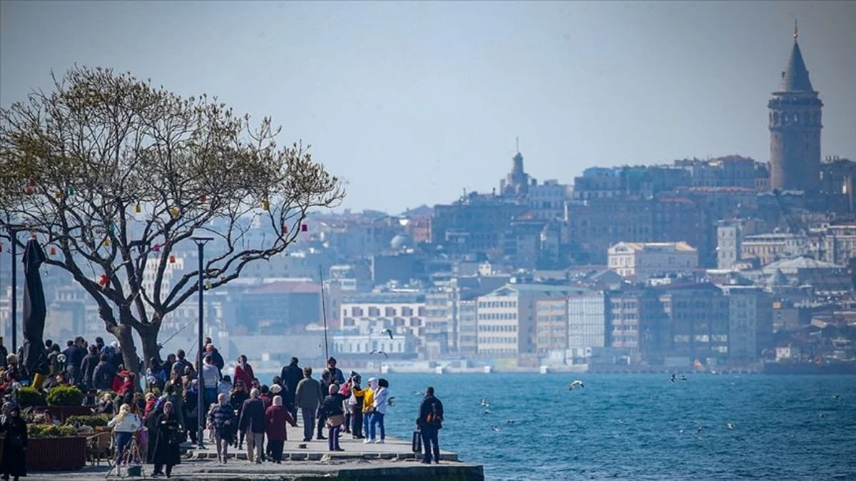 Bayramda hava değişiyor: Sıcaklık artıyor, Perşembe sağanak bugün