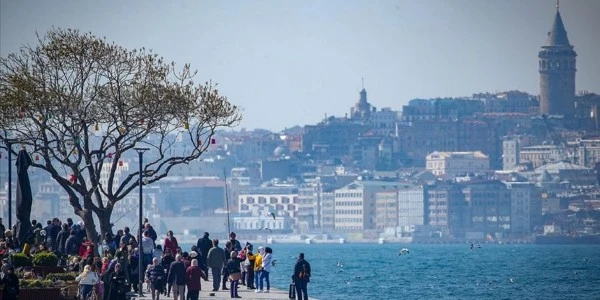 Bayramda hava değişiyor: Sıcaklık artıyor, Perşembe sağanak bugün