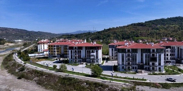 Murat Kurum: Zonguldak'taki TOKİ konutlarında ev sahipleri mutlu
