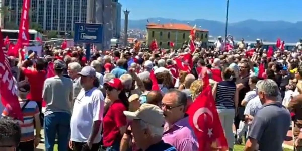 Özgür Özel'in mutlak butlan sonrası ilk mitingi: 'Hain Kemal'