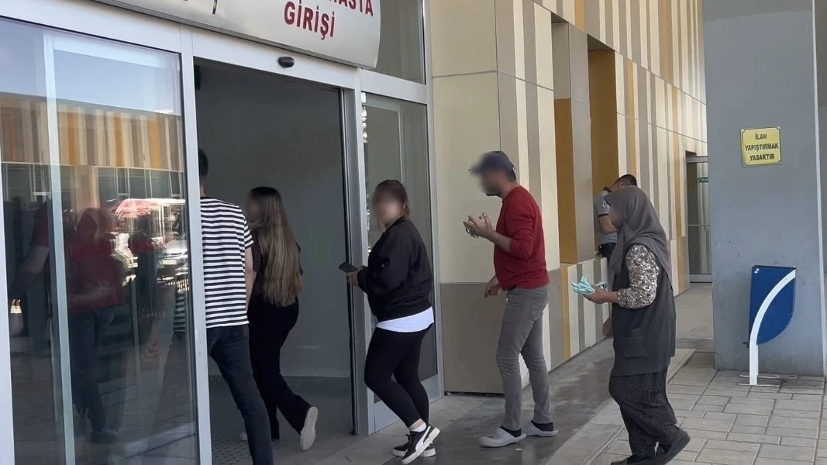 Van'da 171 acemi kasap kurban kesimi sırasında yaralandı