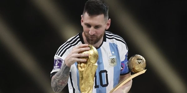 Lionel Messi'nin rekoruyla Dünya Kupası'nda en çok forma giyen isim