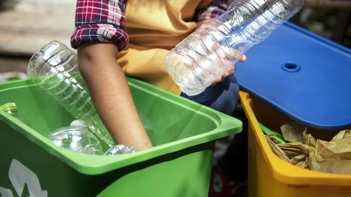 Fabrikaların Reddettiği Plastiklerden Dünyanın En Güçlü Taşları