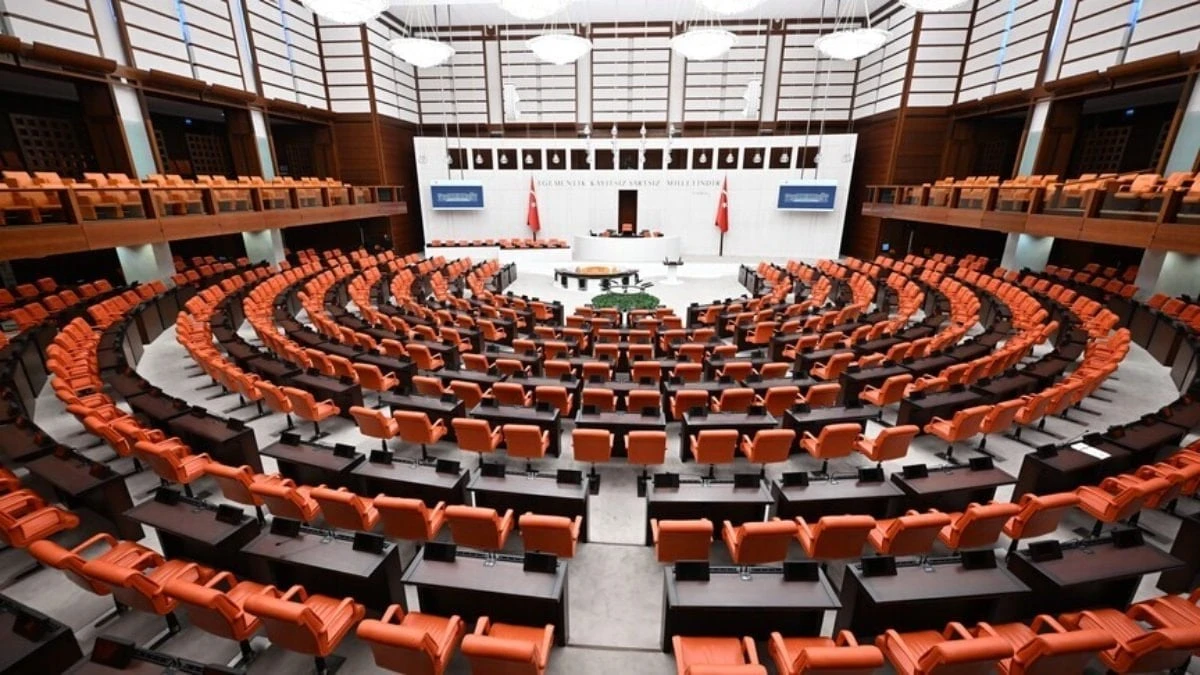 TBMM'de torba yasa: Alkole sıkı görünürlük ve satış kısıtları