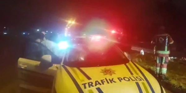 Balıkesir'de yolcu otobüsü devrildi: 3 ölü, 31 yaralı