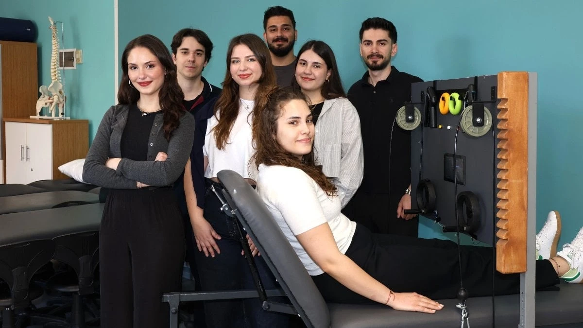 Genç mühendislerden Active Machine: Yaşlılara akıllı egzersiz çözüm