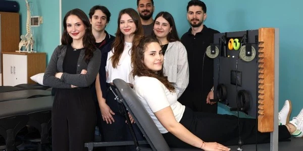 Genç mühendislerden Active Machine: Yaşlılara akıllı egzersiz çözüm