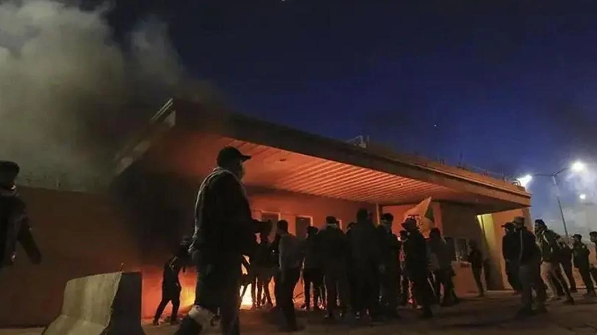 Patlamamış mühimmat infilak etti: 14 Devrim Muhafızı öldü