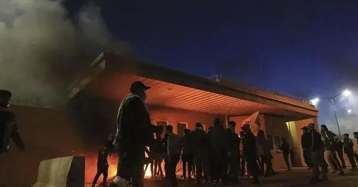 Patlamamış mühimmat infilak etti: 14 Devrim Muhafızı öldü
