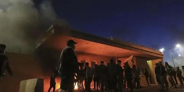 Patlamamış mühimmat infilak etti: 14 Devrim Muhafızı öldü