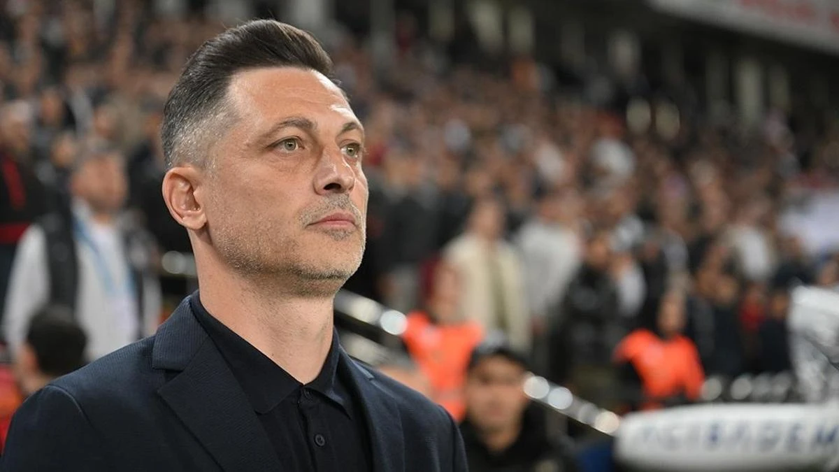 Mirel Radoi: Oyuncular, gelecekleri için sonuna kadar savaşmalı