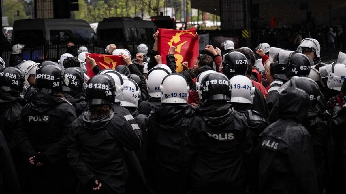 İstanbul'da 1 Mayıs gösterilerinde 575 kişi gözaltına alındı