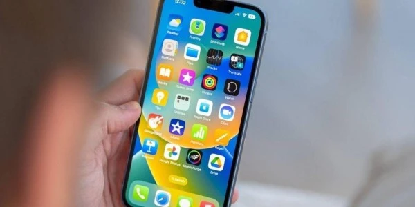 Apple iOS 27 ile Fotoğraflara Yapay Zeka Destekli Araçlar Geliyor