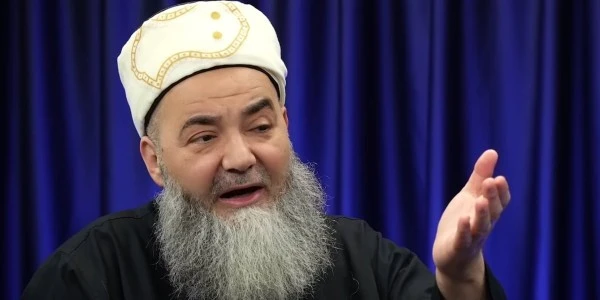 Cübbeli Ahmet Hoca lüks eleştirilerine yanıt verdi