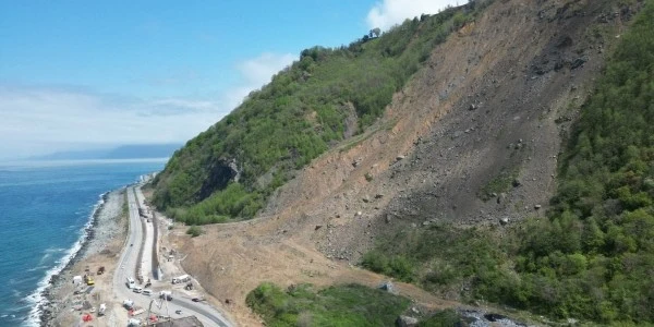 Artvin Arhavi'de heyelan alanına tünel: Çalışmalar hızla sürüyor
