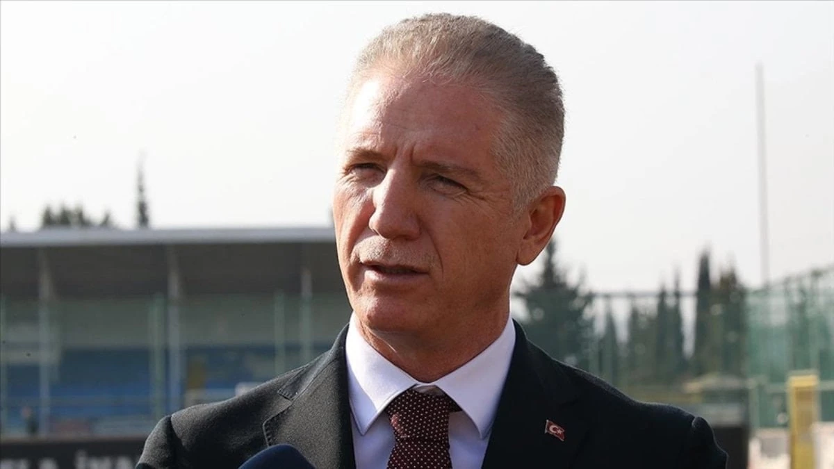 Davut Gül: İstanbul'da sahipsiz tek bir köpek kalmayacak