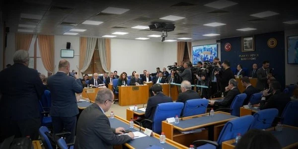 TBMM Komisyonu, Vergi ve Amme Alacakları Düzenlemesini Kabul Etti