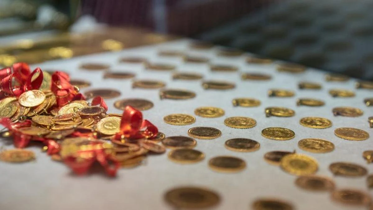 10 Mayıs Pazar: Canlı Altın Fiyatları — Gram, Çeyrek, Cumhuriyet