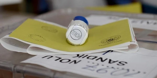 SONAR: AK Parti yüzde 32,3 ile zirvede; CHP yüzde 31,4 yakın