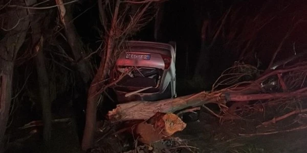 Şarkışla Sögütçük'te otomobil devrildi: 1 ölü, 4 yaralı