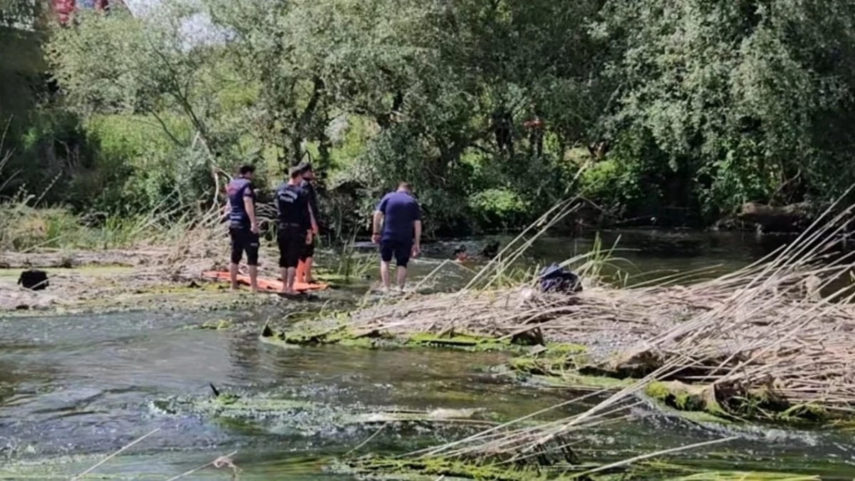 Balıkesir'de 14 yaşındaki çocuk Bigadiç yolunda çayda boğuldu