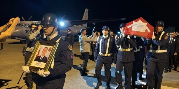 Şehit Uzman Çavuş Mehmet Demirbaş'ın naaşı Samsun'a getirildi