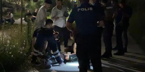 Kayseri'de parkta bıçaklı kavga: Talas'ta 1’i ağır 3 yaralı